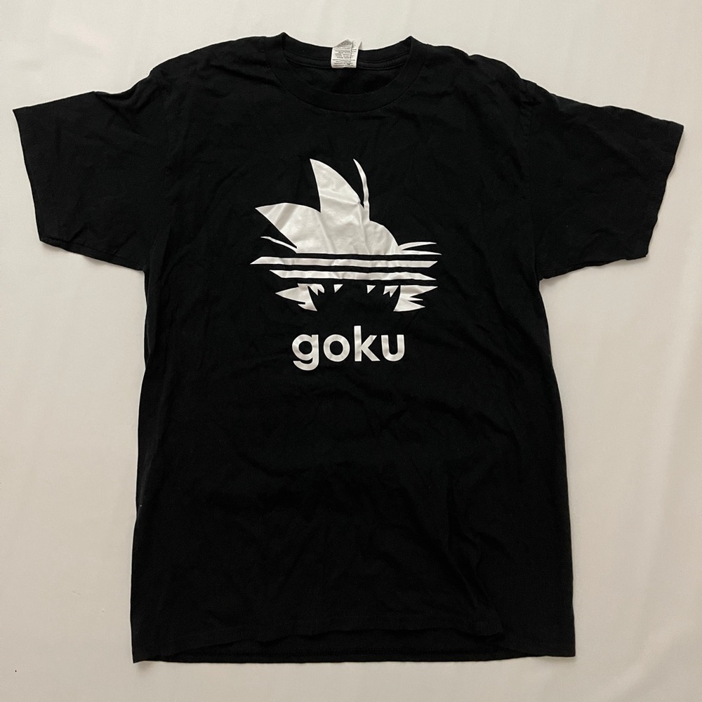 GRAPHIC TEE
